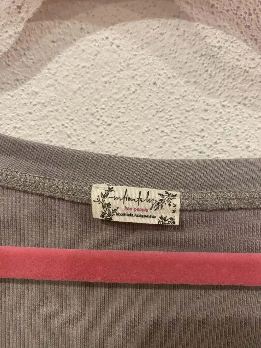 Free People Shirt Womens Medium Gray Embroidered Scoop Neck Long Sleeve Cropped